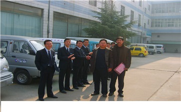 襄垣尹老板與鄭州超前漆共創(chuàng)輝煌！